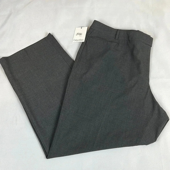 Calvin Klein NWT Gray Morden Fit Pant Size 20W - Picture 1 of 13
